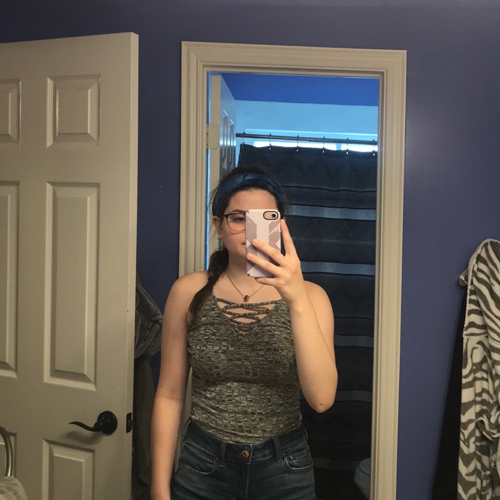Gray and white American eagle criss cross tank top